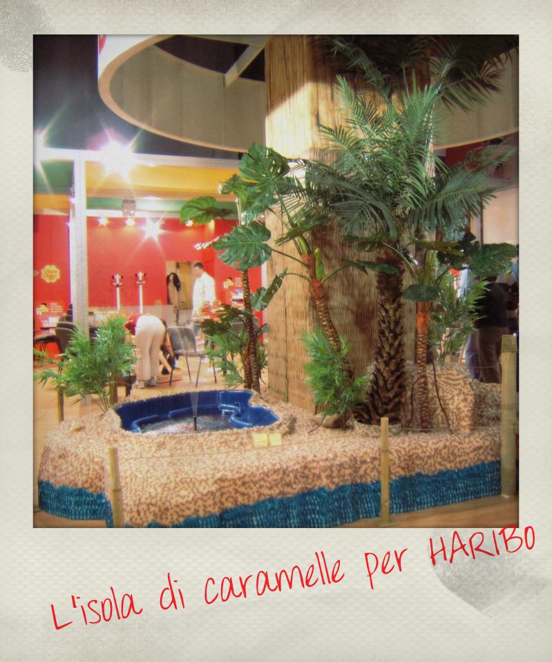 L'isola di caramelle nello stand Haribo